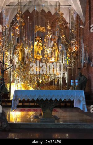 Danzig, Pommern, Polen - 19. Juni 2019: Bernstein Altar in der Kirche der hl. Birgitta ist von Danzig - Polen. Stockfoto