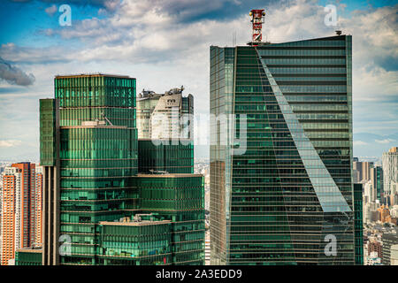 Bauarbeiten am Wolkenkratzer in Chuo, Tokio, Japan Stockfoto