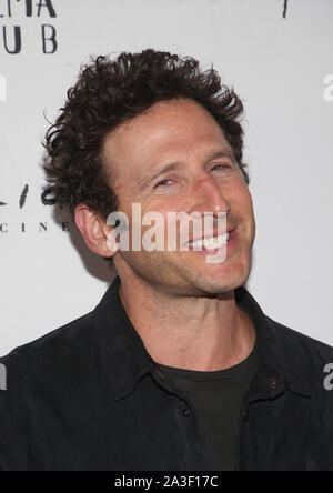 Hollywood, Ca. 7 Okt, 2019. Mark Feuerstein, Siebung mit Q&A von 'Babysplitters'' am ArcLight Hollywood in Hollywood, Kalifornien am 7. Oktober 2019. Credit: Faye Sadou/Medien Punch/Alamy leben Nachrichten Stockfoto