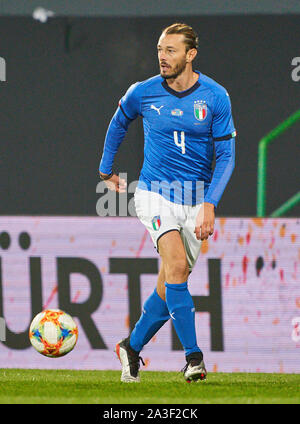 Fürth, Deutschland, Oktober 07, 2019 Federico BALZARETTI, ITA All Stars Nr. 4 Antriebe, Steuerungen, die Kugel, Action, full-size, Single Action, Einzelaktion, mit Kugel, vollen Körper, ganze Zahl, Ausschnitt, einzelne Schüsse, Kugel Behandlung, Pick-up, Schneidwerk, Ausschneiden Ganzkoerperaufnahme, Deutschland alle - Sterne - ITALIEN AZZURRI ALL STARS 3-3, Deutsche Fussball Liga, Fürth, Deutschland, Oktober 07, 2019 Saison 2019/2020 © Peter Schatz/Alamy leben Nachrichten Stockfoto
