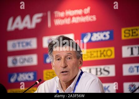 Doha, Katar. 06 Okt, 2019. Sebastian Coe (IAAF Präsident) eine Graduierung PK, Pressekonferenz, 06.10.2019 Leichtathletik WM 2019 in Doha/Katar, vom 27.09. - 10.10.2019. | Verwendung der weltweiten Kredit: dpa/Alamy leben Nachrichten Stockfoto