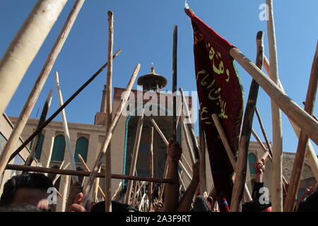 "Ghali Shoyan Teppich waschen Zeremonie im Iran Stockfoto