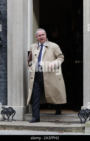 Downing Street, Westminster, London, UK. 08 Okt, 2019. Geoffrey Cox, Attorney General. Die Minister nehmen an den wöchentlichen Regierung Kabinettssitzung in Downing Street heute Morgen. Credit: Imageplotter/Alamy leben Nachrichten Stockfoto