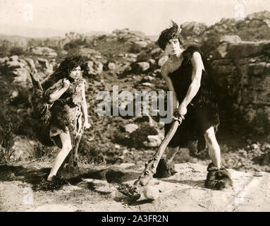 Buster Keaton spielt Golf in der Stille Film drei Altersgruppen 1923 Stockfoto