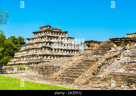 Pyramide der Nischen im El Tajin, einer Präkolumbianischen archäologischen Stätte im südlichen Mexiko Stockfoto