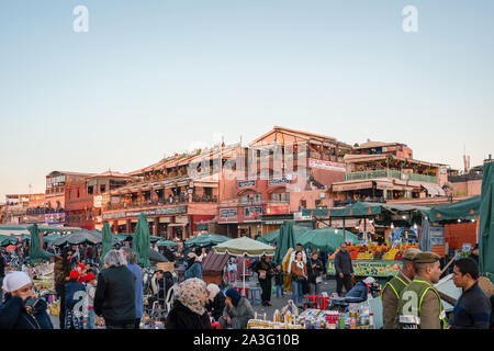 Marrakesch, Marokko - 15 Jan 2019: Jemma El Fna in Marrakesch, Marokko Stockfoto