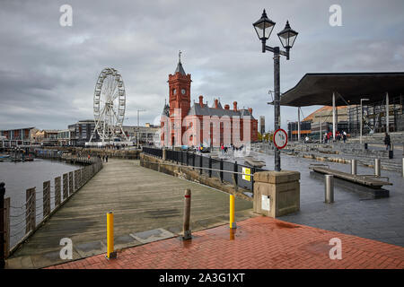 Bay Area, ehemaligen dock Der pierhead Building Grade Gebäude I Gebäude der Nationalversammlung von Wales in Cardiff Bay, Wales aufgeführt Stockfoto