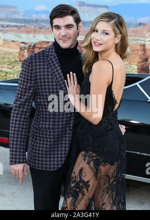 WESTWOOD, LOS ANGELES, Kalifornien, USA - 07. Oktober: Schauspieler RJ Mitte kommt an der Los Angeles Premiere von Netflix "El Camino: Breaking Bad Movie" im Regency Dorf Theater am 7. Oktober 2019 in Westwood, Los Angeles, Kalifornien, USA. (Foto von Xavier Collin/Image Press Agency) Stockfoto