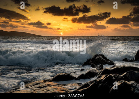 Sonnenuntergang am Strand Borvemor Harris Stockfoto