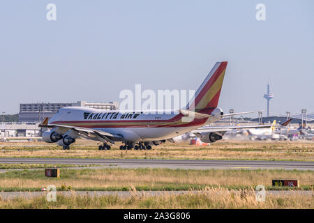 Frankfurt Deutschland 11.08.19 Kalitta Air Boeing 747 Jumbo Jet 4 - Motor Jet Airliner an der Fraport Flughafen Abflug ab. Stockfoto