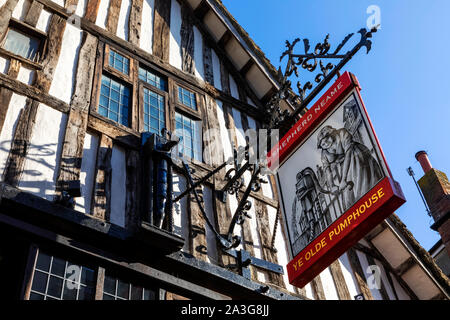 England, East Sussex, Hastings, Altstadt, Ye Olde Pumphouse Shepherd Neame Pub Anmelden Stockfoto