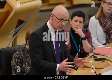 Edinburgh, Großbritannien. 08 Okt, 2019. Edinburgh, 8. Oktober 2019. Bild: John Swinney MSP - Delegieren Erster Minister von Schottland. Ein Bericht veröffentlicht wurde, in dem die Palette der Maßnahmen, die von der Schottischen Regierung als "No Deal" Brexit zu mildern. In einer Erklärung an das schottische Parlament, dem Stellvertretenden Ersten Minister John Swinney, sagte: "Das Dokument, die wir heute veröffentlicht haben, legt nicht nur die Maßnahmen, die wir unternehmen, um die schlimmsten Auswirkungen eines "No Deal" Brexit zu mindern, sondern auch die Bereiche, in denen wir Maßnahmen der britischen Regierung erfordern. Credit: Colin Fisher/Alamy leben Nachrichten Stockfoto