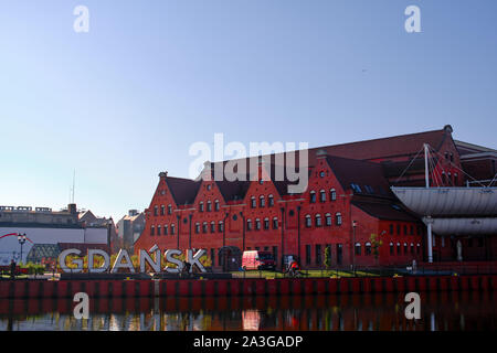 Polnische Ostsee Frédéric Chopin Philharmonie - Impressionen aus Gdańsk (Danzig) einer Hafenstadt an der Ostseeküste von Polen Stockfoto