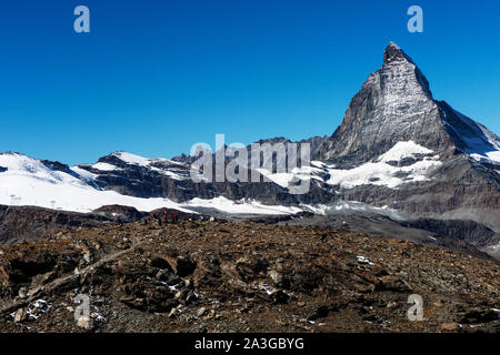 Gornergrat, Monte Rossa massiv, oberhalb von Zermatt in der Schweiz. September 2019 Blick aus dem Zug. Der Gornergletscher (Deutsch: gornergletscher) Stockfoto