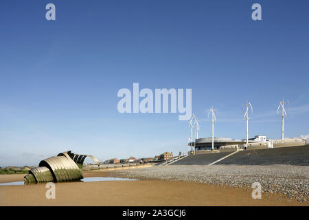 Der Kunst im öffentlichen Raum installation Maria Shell am Strand von Cleveleys, nr Blackpool, Fylde Coast, UK. Stockfoto