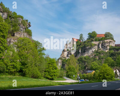 Blick auf die Burg Pottenstein in Deutschland Stockfoto