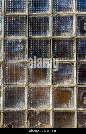 Alte Glas Block Wand Textur, Milchglas Mauer Hintergrund Stockfoto