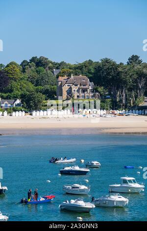 Frankreich, Finistere, Aven Land, Nevez, Port Manec'h, der Strand und Manoir Dalmore Boutique Hotel Stockfoto