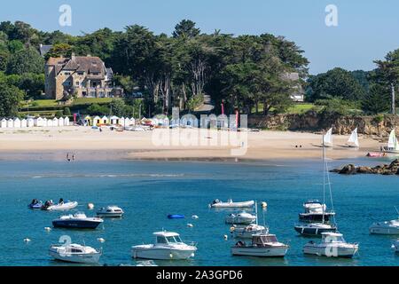 Frankreich, Finistere, Aven Land, Nevez, Port Manec'h, der Strand und Manoir Dalmore Boutique Hotel Stockfoto