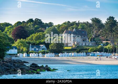 Frankreich, Finistere, Aven Land, Nevez, Port Manec'h, der Strand und Manoir Dalmore Boutique Hotel Stockfoto