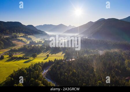 Fluss Jachen, Jachenau, Isarwinkel, Luftaufnahme, Oberbayern, Bayern, Deutschland Stockfoto