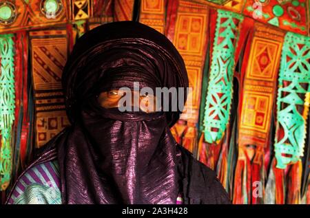 Algerien, Tamanrasset, Porträts von Tuareg an Tafsit Partei Stockfoto
