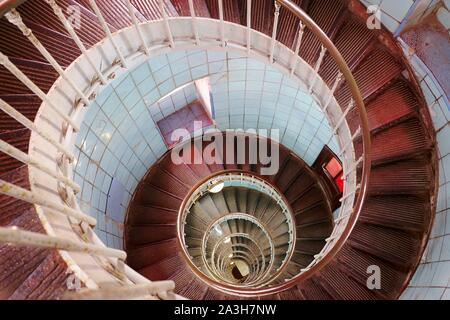 Frankreich, Charente Maritime, Pointe de la Coubre, La Tremblade, der La Coubre Leuchtturm Treppe Stockfoto