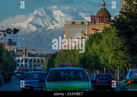 China, Xinjiang autonome Region, Kashgar, Karakorum, Blick auf Mustagh Ata, 7&#x202f; 546 m vom Stadtzentrum Stockfoto