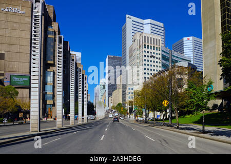 Montreal, Quebec, Kanada, Oktober 8,2019. Robert-Bourassa Boulevard in Montreal, Quebec, Kanada. Credit: Mario Beauregard/Alamy Nachrichten Stockfoto