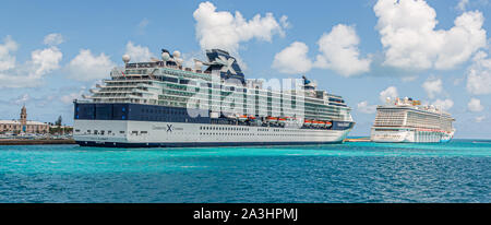 HAMILTON, Bermuda - 12. Juli 2017: Royal Caribbean über 25 Schiffe und eigenen Celebrity Cruise Lines bedienen Stockfoto