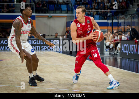 Mailand, Italien. 07 Okt, 2019. Michael Roll (AX Armani Exchange Olimpia Milano) während Legabasket Serie A Basketball match AX Armani Exchange Olimpia Milano vs Pallacanestro Triest in Milano, Palalido Allianz Cloud, der Home Team gewann 88-74. Italien 6. Oktober 2019. (Foto von Matteo Cogliati/Pacific Press) Quelle: Pacific Press Agency/Alamy leben Nachrichten Stockfoto