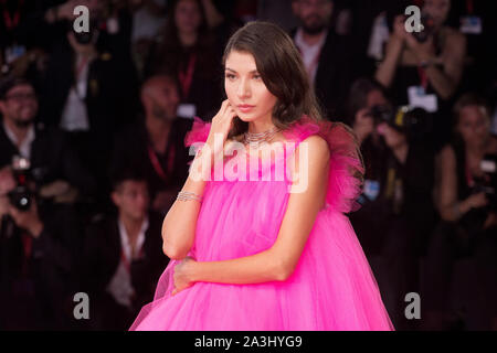 Venedig, Italien - 29 AUGUST: madalina Doroftei die Premiere des Films "Ad Astra" nimmt während der 76. Filmfestival von Venedig am 29. August 2019 in V Stockfoto