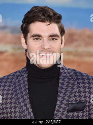 WESTWOOD, CA - 07. Oktober: RJ Mitte der Premiere von Netflix "El Camino besucht: Ein Breaking Bad Movie" im Regency Dorf Theater am 07. Oktober 2019 in Westwood, Kalifornien. Stockfoto