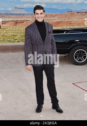 WESTWOOD, CA - 07. Oktober: RJ Mitte der Premiere von Netflix "El Camino besucht: Ein Breaking Bad Movie" im Regency Dorf Theater am 07. Oktober 2019 in Westwood, Kalifornien. Stockfoto