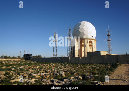 Dingli Aviation Radar Gebäude auf Dingli Cliffs, Malta Stockfoto