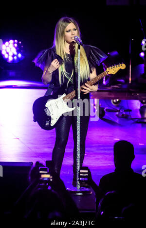 Toronto, Kanada. 06 Okt, 2019. Kanadische Sänger und Songwriter, Avril Lavigne, führt eine ausverkaufte Show in Toronto. Credit: SOPA Images Limited/Alamy leben Nachrichten Stockfoto