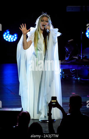 Toronto, Kanada. 06 Okt, 2019. Kanadische Sänger und Songwriter, Avril Lavigne, führt eine ausverkaufte Show in Toronto. Credit: SOPA Images Limited/Alamy leben Nachrichten Stockfoto