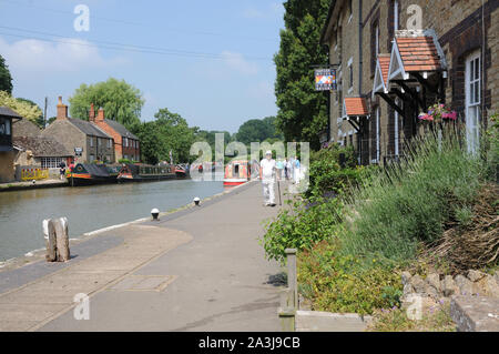 Kanal bei Stoke Bruerne, Northamptonshire Stockfoto