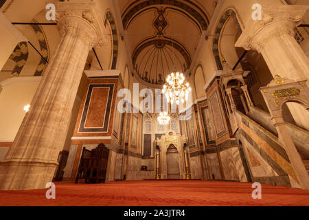 Innenansicht der Molla Zeyrek Moschee in Istanbul Stockfoto