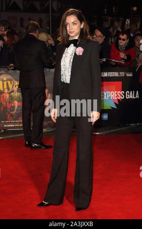 Ana de Armas besucht Die BFI 63 London Film Festival, American Express Galavorstellung von "Messer aus im Odeon Luxe, Leicester Square in London statt. Stockfoto