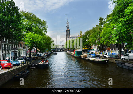 Die schöne Westerkerk Kirche im Zentrum von Amsterdam. Stockfoto