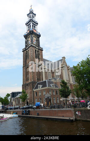 Die schöne Westerkerk Kirche im Zentrum von Amsterdam. Stockfoto