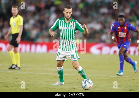 Sevilla, Spanien. 4. Okt, 2019. Sergio Canales (Betis) Fußball: Spanisch "La Liga Santander' Match zwischen Real Betis 1-1 SD Eibar im Estadio Benito Villamarin in Sevilla, Spanien. Credit: mutsu Kawamori/LBA/Alamy leben Nachrichten Stockfoto