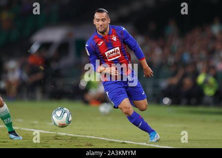 Sevilla, Spanien. 4. Okt, 2019. Quique (Eibar) Fußball: Spanisch "La Liga Santander' Match zwischen Real Betis 1-1 SD Eibar im Estadio Benito Villamarin in Sevilla, Spanien. Credit: mutsu Kawamori/LBA/Alamy leben Nachrichten Stockfoto