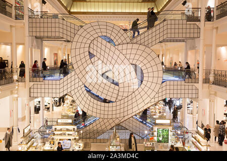 LEANDRO ERLICH MÜHEN DIE SINNE MIT LE BON MARCHE AUSSTELLUNG Stockfoto
