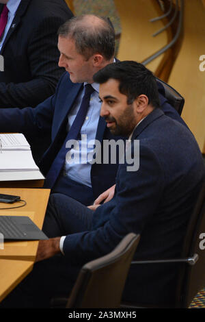 Edinburgh, Großbritannien. Vom 9. Oktober 2019. Im Bild: (L-R) Michael Matheson MSP-Kabinett Staatssekretär für Verkehr, Transport, Infrastruktur und Konnektivität; Humza Yousaf MSP-Kabinettsminister für Gerechtigkeit. Credit: Colin Fisher/Alamy leben Nachrichten Stockfoto