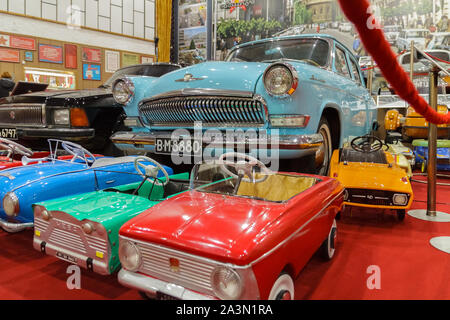 Museum des Autos des Sozialismus - Peshtera, Pasardschik, Bulgarien - 10. Oktober 2019. Autos, die von den Ländern des ehemaligen sozialistischen Lagers hergestellt Stockfoto
