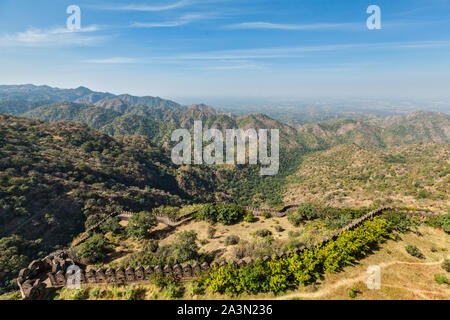 Blick auf Kumbhalgrh fort. Rajasthan, Indien Stockfoto