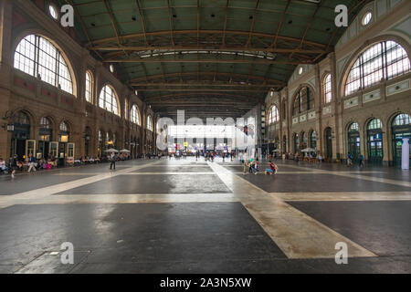 Zürich Hauptbahnhof ist der Hauptbahnhof Zürich, oft verkürzt mit Zürich HB Stockfoto