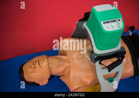 Training dummy für die künstliche Beatmung Stockfoto